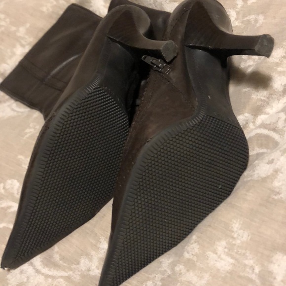 Nine West boots - Picture 6 of 8